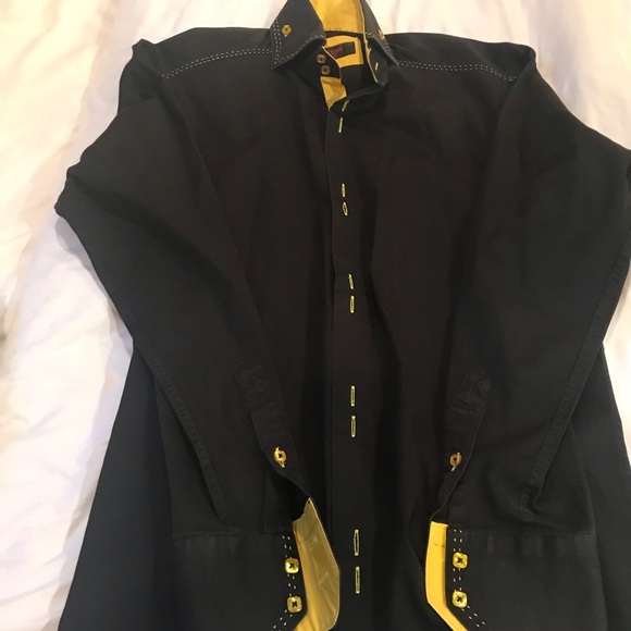 Men’s shirt, button down - Picture 1 of 3